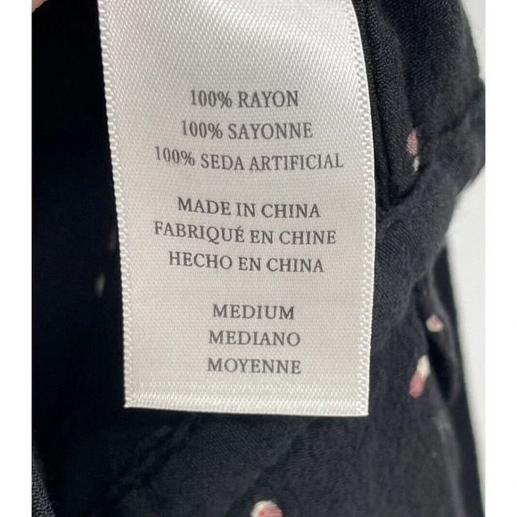 Rails Women's Top Beaux Blouse in Black Off Set Dot Long Sleeves Ruffle Hem Sz M - Picture 11 of 13